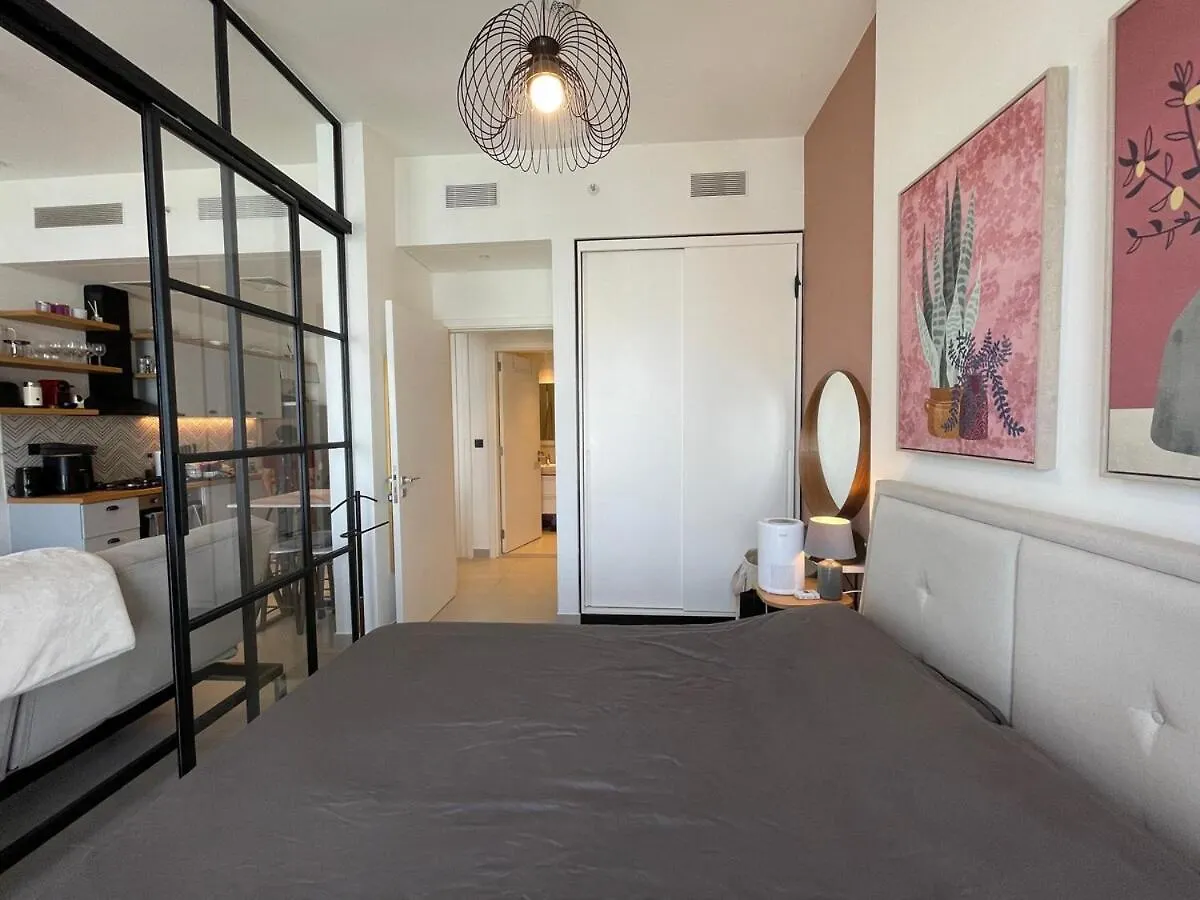 Luxe Escape At Dubai Hills Apartment