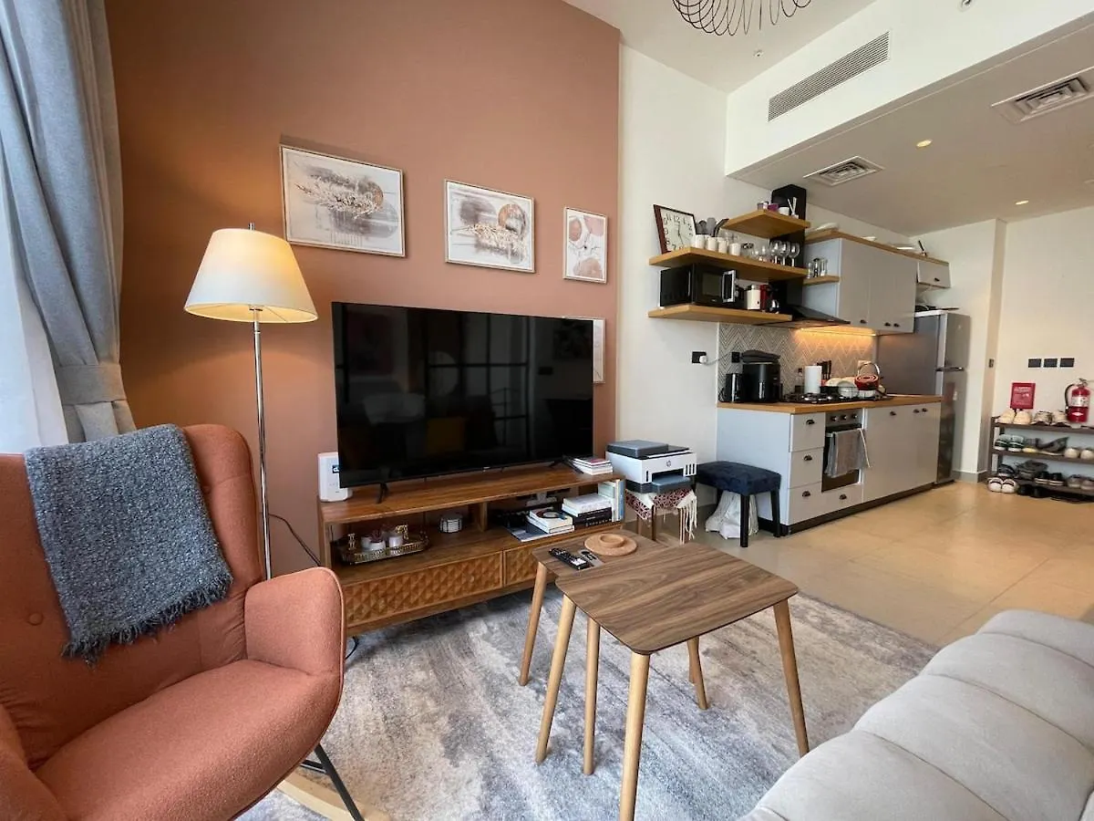 Luxe Escape At Dubai Hills location